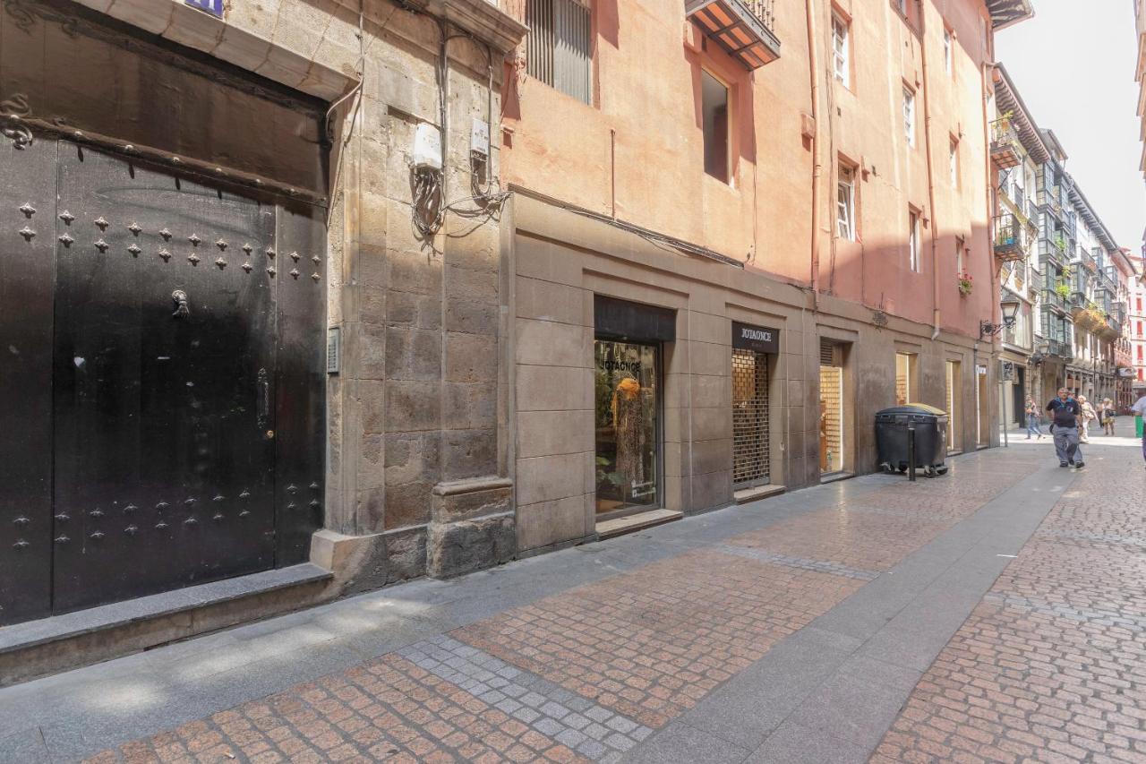 Pintxos Y Tradicion En Casco Viejo Apartment Bilbao Exterior photo